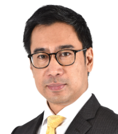 Sethaput Suthiwartnarueput<br>(เศรษฐพุฒิ สุทธิวาทนฤพุฒิ)